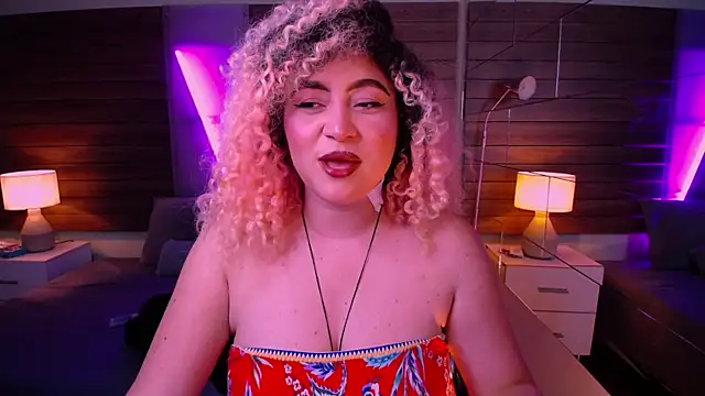 Kateryn  online show from February 8, 10:51 pm