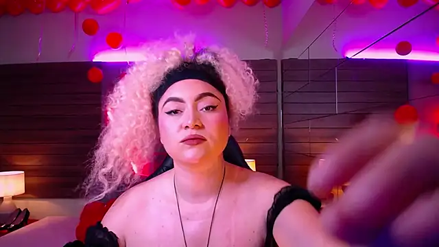 Kateryn  online show from February 24, 11:19 pm