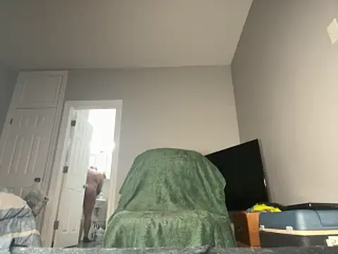 ChiRaqb8 online show from November 4, 1:16 am