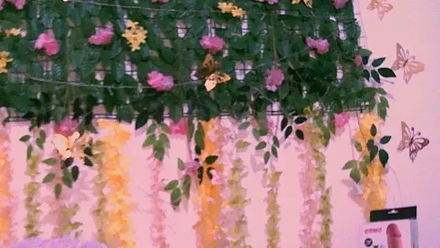 Crysrus online show from October 2, 10:17 pm