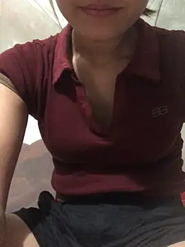 Cute lady99 online show from November 18, 7:46 am