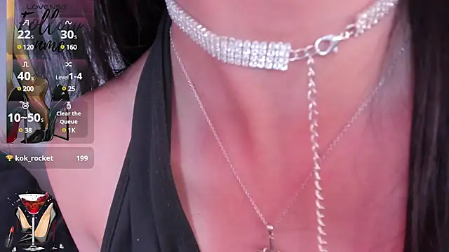 Snapshot of lara_madisson chatting on January 19, 5:05 am lara madisson online show from January 19, 5:05 am