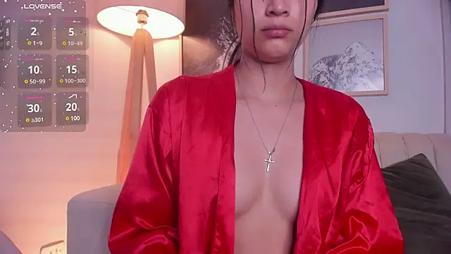 Snapshot of lara_madisson chatting on March 10, 5:33 am lara madisson online show from March 10, 5:33 am