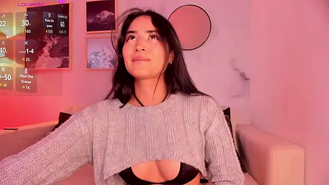 Snapshot of lara_madisson chatting on September 26, 7:23 am lara madisson online show from September 26, 7:23 am