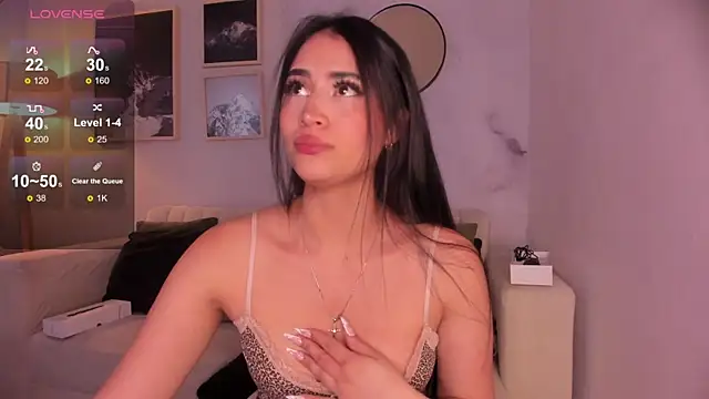 lara madisson online show from November 17, 5:57 am