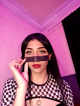 ---sophia--- online show from February 14, 8:05 pm