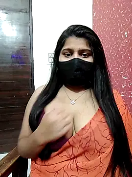 Hotty-simran online show from March 5, 10:11 am