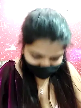 Hotty-simran online show from March 17, 11:10 am