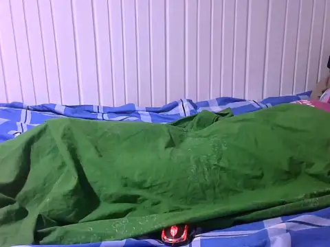 Sexy baby004 online show from October 17, 8:00 pm