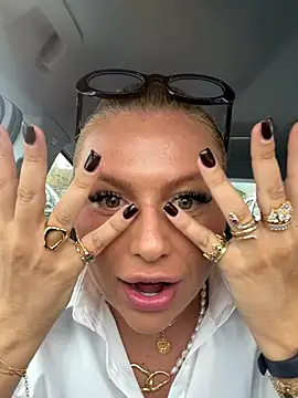 Arabellalee23 online show from October 4, 1:20 pm