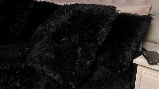 Snapshot of Kev_jenner chatting on February 20, 2:18 am Kev jenner online show from February 20, 2:18 am