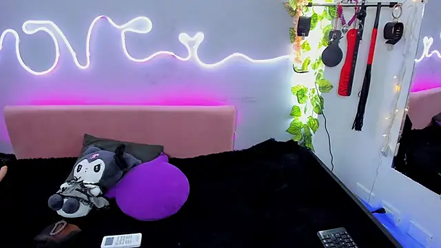 YouliteSllut2 online show from January 29, 7:22 pm