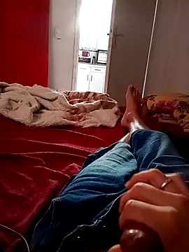 Snapshot of pau_gostosooo chatting on September 20, 7:48 pm pau gostosooo online show from September 20, 7:48 pm