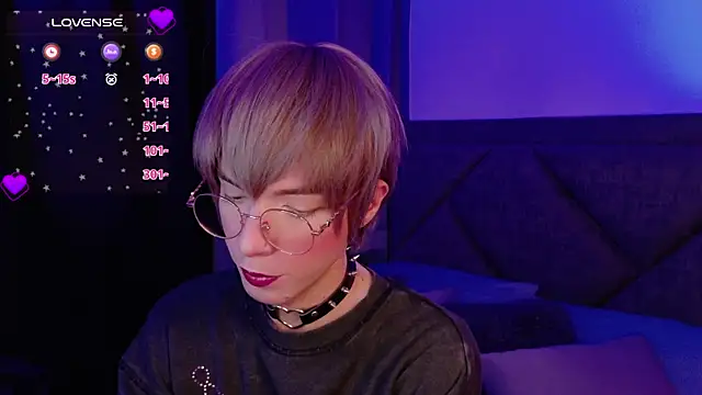 Snapshot of Sammy_Russell chatting on March 19, 5:52 am Sammy Russell online show from March 19, 5:52 am