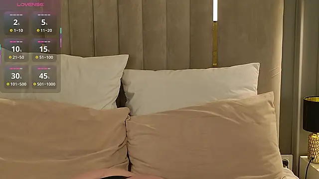 AnneSand online show from February 15, 4:53 am