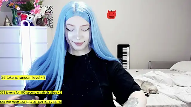 aya katana online show from November 20, 1:44 pm