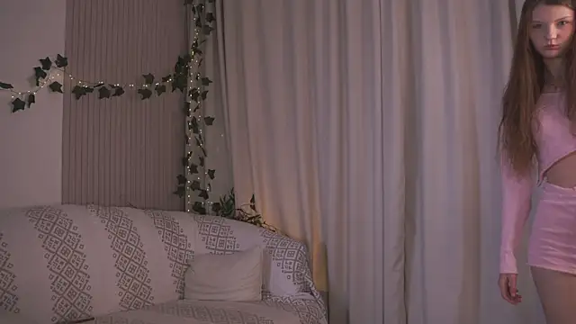 CindyGarrison online show from October 26, 1:11 am