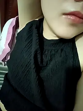 Snapshot of Sexyass13 chatting on September 14, 6:18 pm Sexyass13 online show from September 14, 6:18 pm