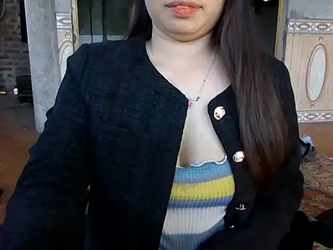 Snapshot of Sexyass13 chatting on February 3, 7:13 am Sexyass13 online show from February 3, 7:13 am