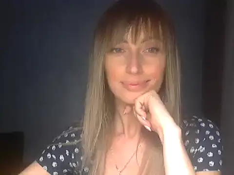 EffectMaya online show from April 10, 6:01 pm