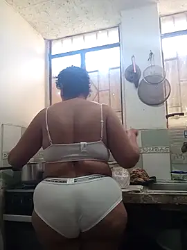 Snapshot of sorbetico_perverse chatting on February 2, 3:44 pm sorbetico perverse online show from February 2, 3:44 pm