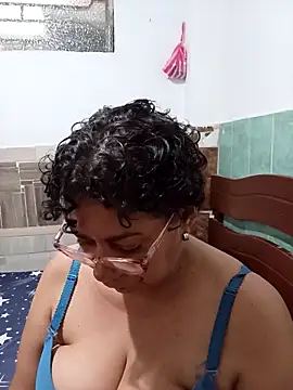 Snapshot of sorbetico_perverse chatting on February 3, 9:42 pm sorbetico perverse online show from February 3, 9:42 pm