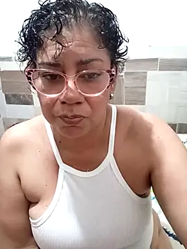 Snapshot of sorbetico_perverse chatting on February 7, 6:55 pm sorbetico perverse online show from February 7, 6:55 pm