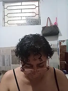 Snapshot of sorbetico_perverse chatting on February 18, 6:26 pm sorbetico perverse online show from February 18, 6:26 pm