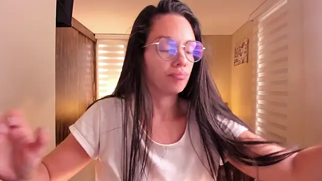 anabel 025 online show from March 18, 12:36 pm