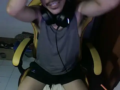 cloudyth1994 online show from September 11, 12:05 pm