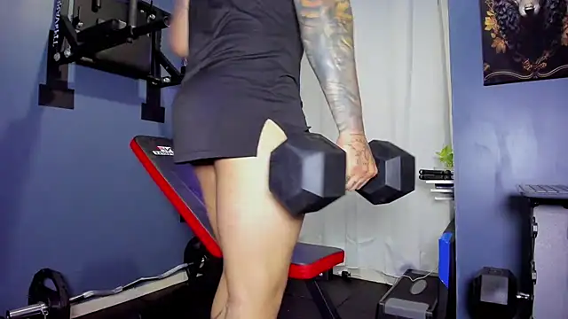 Snapshot of Johnnygrayson1 chatting on December 16, 1:21 am Johnnygrayson1 online show from December 16, 1:21 am