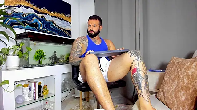 Snapshot of Johnnygrayson1 chatting on February 17, 9:19 pm Johnnygrayson1 online show from February 17, 9:19 pm