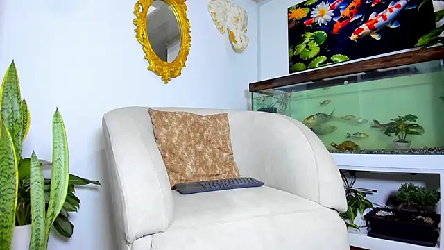 Snapshot of Johnnygrayson1 chatting on February 28, 11:34 pm Johnnygrayson1 online show from February 28, 11:34 pm