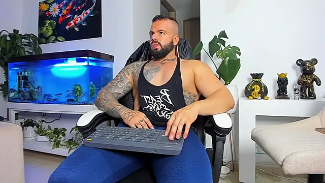 Snapshot of Johnnygrayson1 chatting on September 8, 11:48 pm Johnnygrayson1 online show from September 8, 11:48 pm