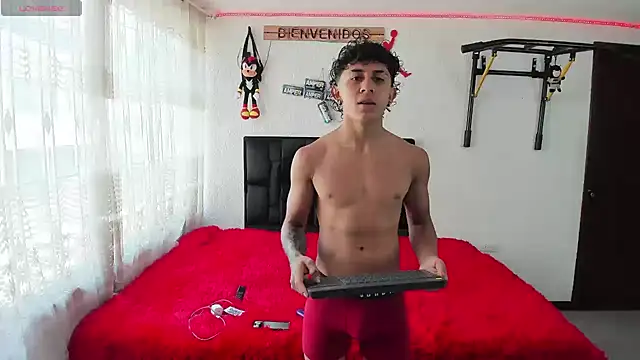 Snapshot of jokergc_2 chatting on December 19, 8:34 pm jokergc 2 online show from December 19, 8:34 pm