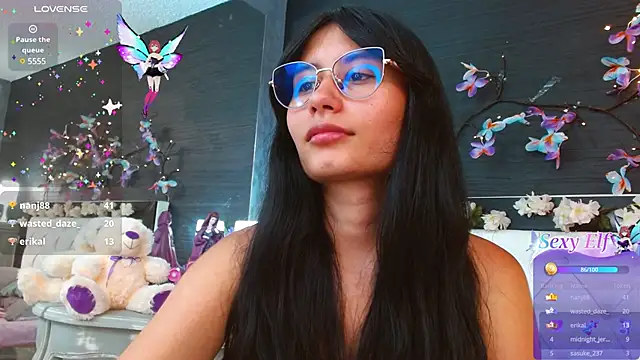 NayeCloud online show from March 1, 9:40 am