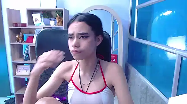 Jasmin Skinny online show from March 23, 6:05 am