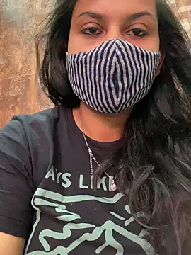 HaaniKaur online show from March 4, 7:51 am