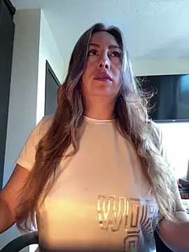 xLadyScarlettx online show from January 3, 5:20 pm