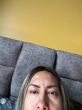 xLadyScarlettx online show from February 13, 8:13 pm