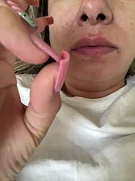 xLadyScarlettx online show from February 16, 3:05 pm