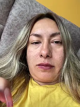 xLadyScarlettx online show from February 18, 9:20 pm