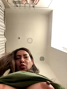 xLadyScarlettx online show from December 5, 4:43 am