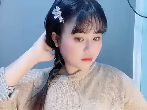 Snapshot of LiLi-Kirix99 chatting on October 30, 5:42 am LiLi-Kirix99 online show from October 30, 5:42 am