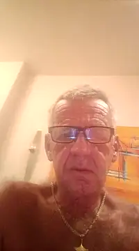 Freddy1962 online show from December 5, 9:50 pm