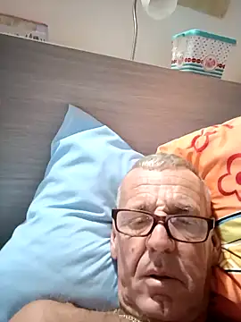 Freddy1962 online show from December 16, 8:48 pm