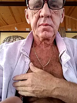 Freddy1962 online show from December 19, 5:29 am