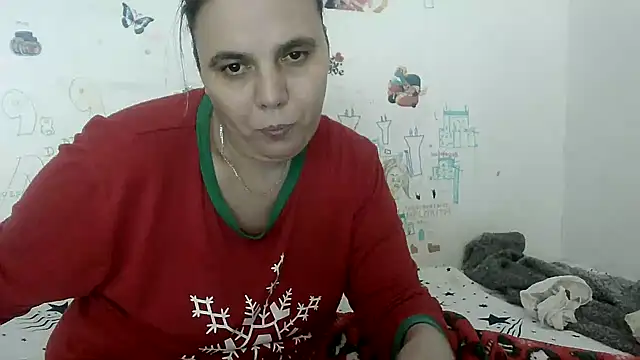 Snapshot of VixenBya chatting on February 1, 1:20 pm VixenBya online show from February 1, 1:20 pm