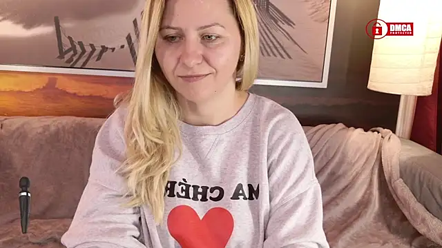 Snapshot of BigBoobsARRI chatting on March 6, 9:25 am BigBoobsARRI online show from March 6, 9:25 am