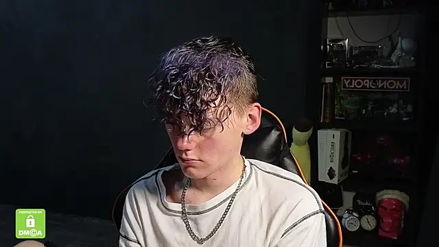 Snapshot of Keytaro chatting on November 28, 11:40 pm Keytaro online show from November 28, 11:40 pm